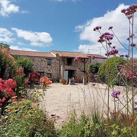 Fleur De Vigne Bed and Breakfast Monnieres  Εξωτερικό φωτογραφία