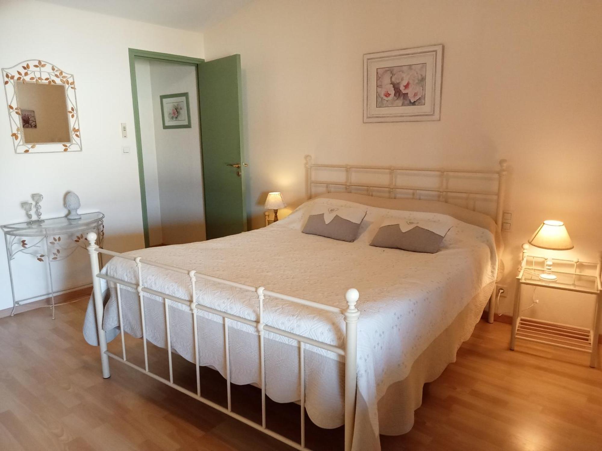 Fleur De Vigne Bed and Breakfast Monnieres  Εξωτερικό φωτογραφία