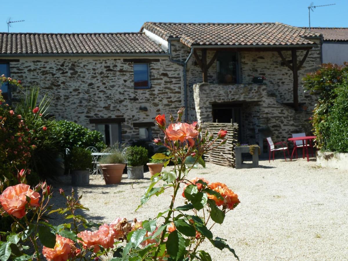 Fleur De Vigne Bed and Breakfast Monnieres  Εξωτερικό φωτογραφία